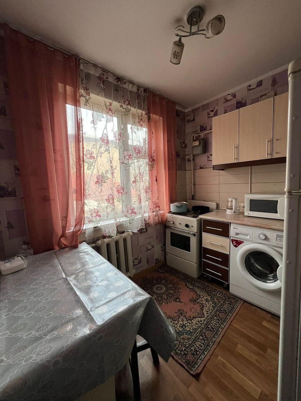 1 комната, ул. Московская / Турусбекова, Душевая кабина, Постельное белье, Бронь, фото 2