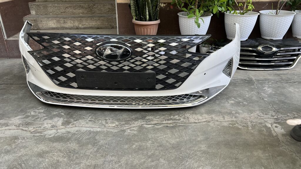 Передний бампер в сборе для Hyundai Grandeur 2022 - Оригинальный: фото 1