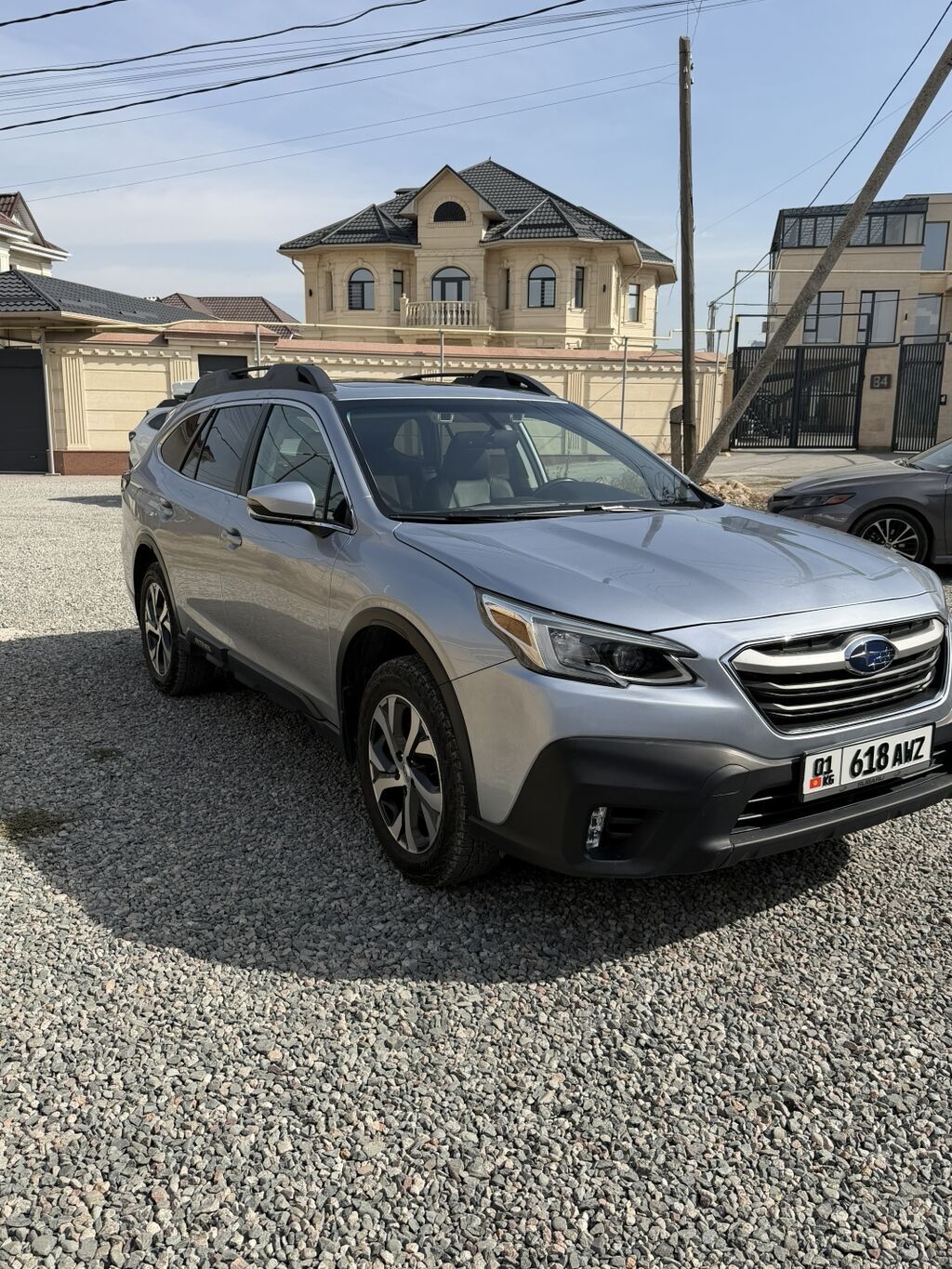 Subaru Outback: 2022 г., 2.5 л, Бензин, Универсал: фото 2