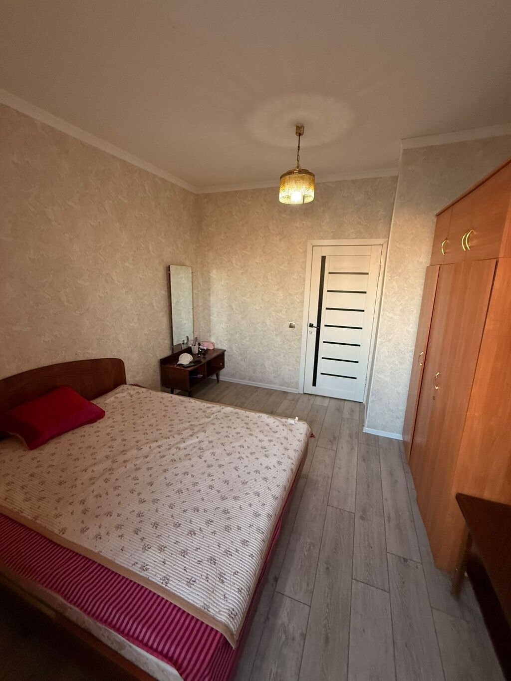 2 комнаты, 58 м², 7 мкр 105 серия, Косметический ремонт: фото 5