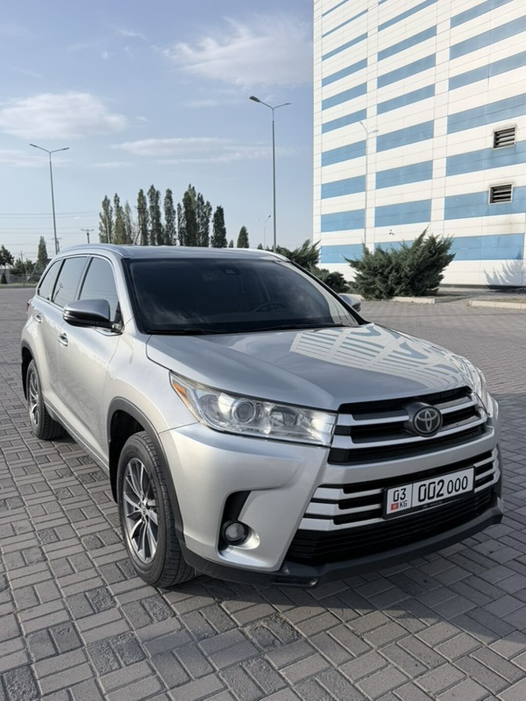 Toyota Highlander: 2018 г., 3.5 л, Автомат, Бензин, Кроссовер: фото 2