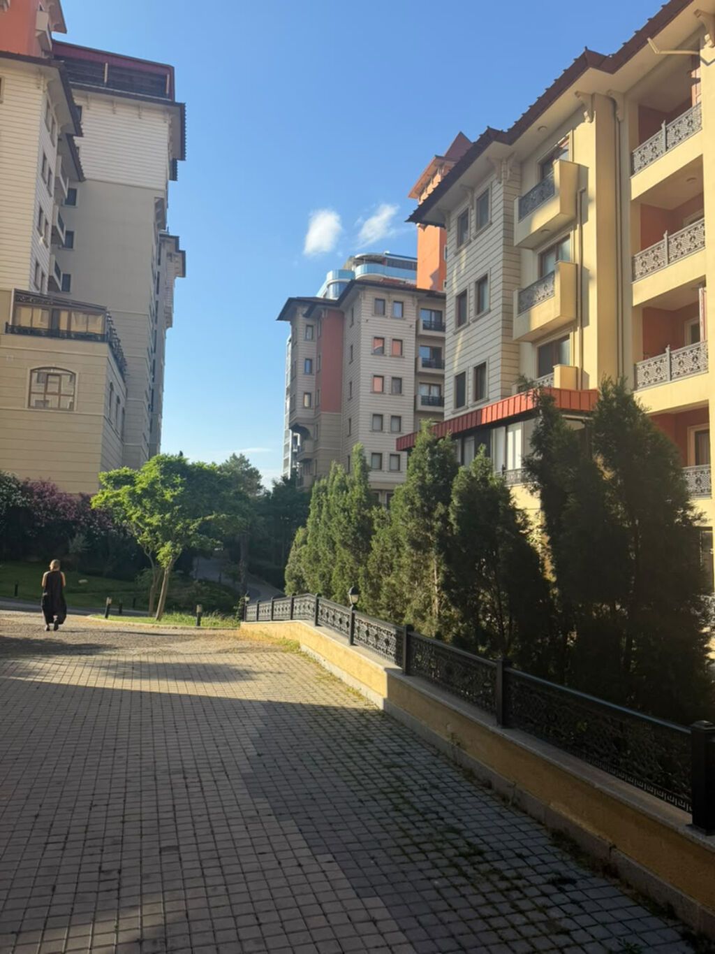 3 otaqlı, 130 kv. m