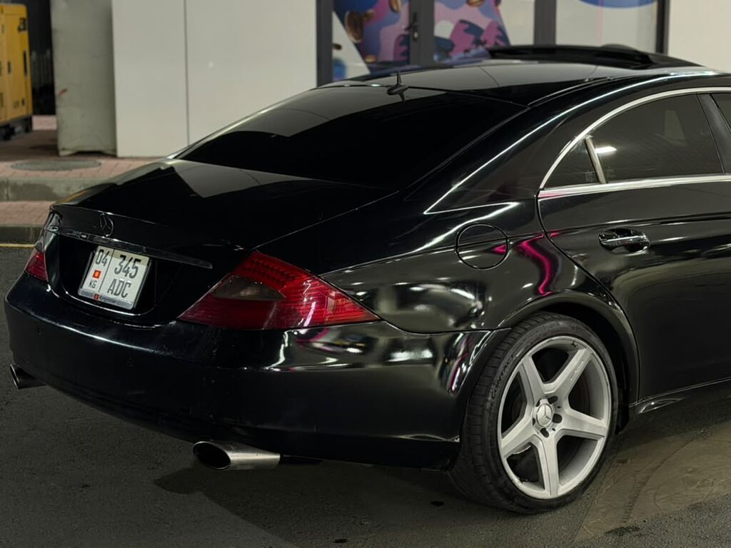 Mercedes-Benz CLS-Class: 2004 г., 3.5 л, Автомат, Бензин, Купе: фото 2