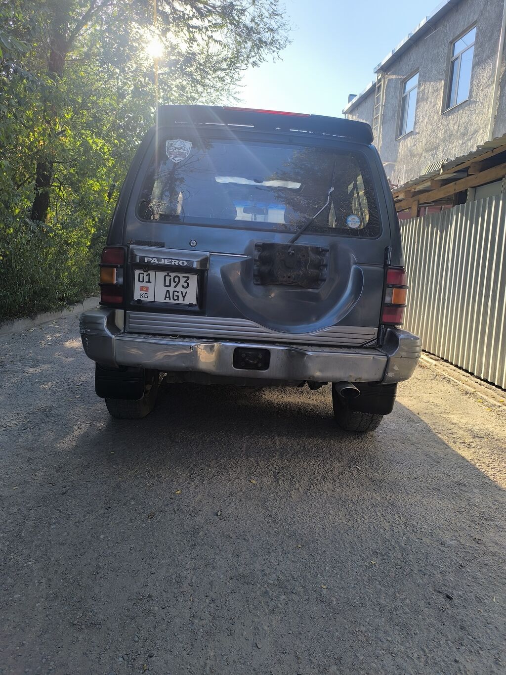 Mitsubishi Pajero: 1993 г., 2.5 л, Автомат, Дизель, Внедорожник: фото 4