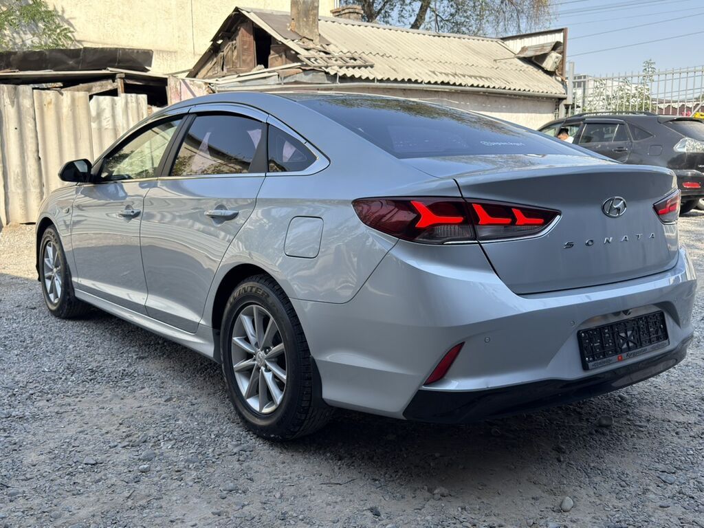 Hyundai Sonata: 2019 г., 2 л, Автомат, Бензин, Седан: фото 3