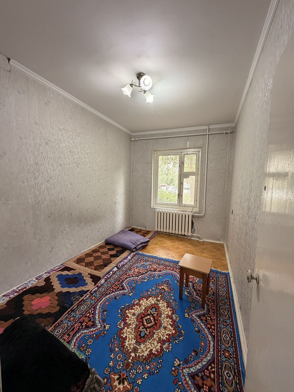 4 комнаты, 86 м², 12 мкр 106 серия, 1 этаж, Старый ремонт: фото 3