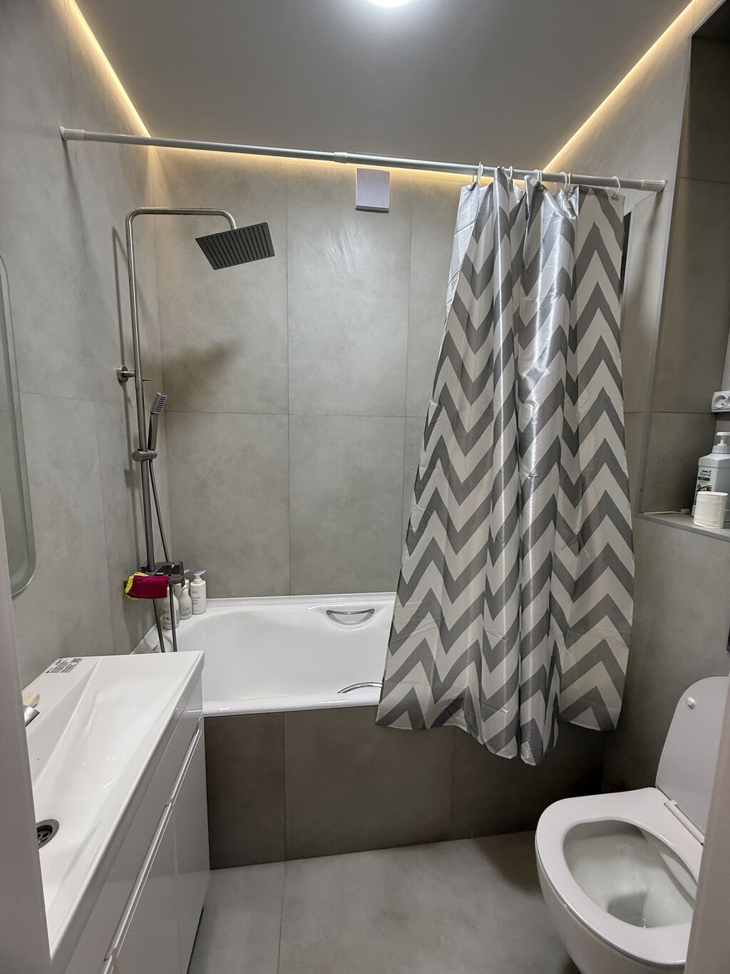 3 комнаты, 111 м², 12 мкр Элитка, 8 этаж, Дизайнерский ремонт: фото 2