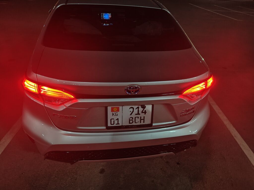 Toyota Levin: 2021 г., 1.8 л, Вариатор, Гибрид, Седан: фото 6