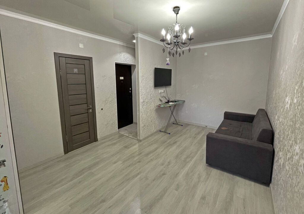Студия, 35 м², ул. Тоголок Молдо / БЧК Элитка, 1 этаж, Косметический ремонт: фото 2