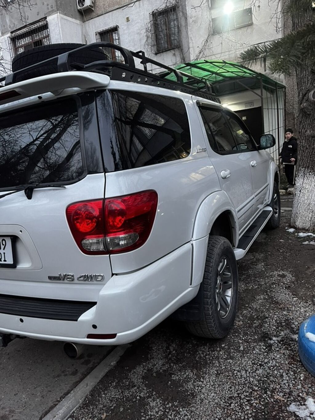 Toyota Sequoia: 2007 г., 4.7 л, Автомат, Газ, Внедорожник: фото 4