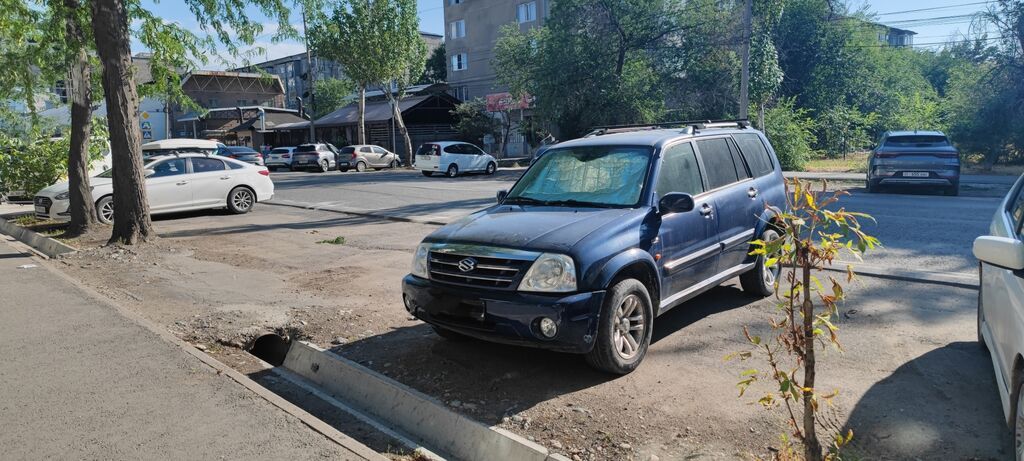 Suzuki Grand Vitara: 2004 г., 2.7 л, Механика, Бензин, Внедорожник: фото 7