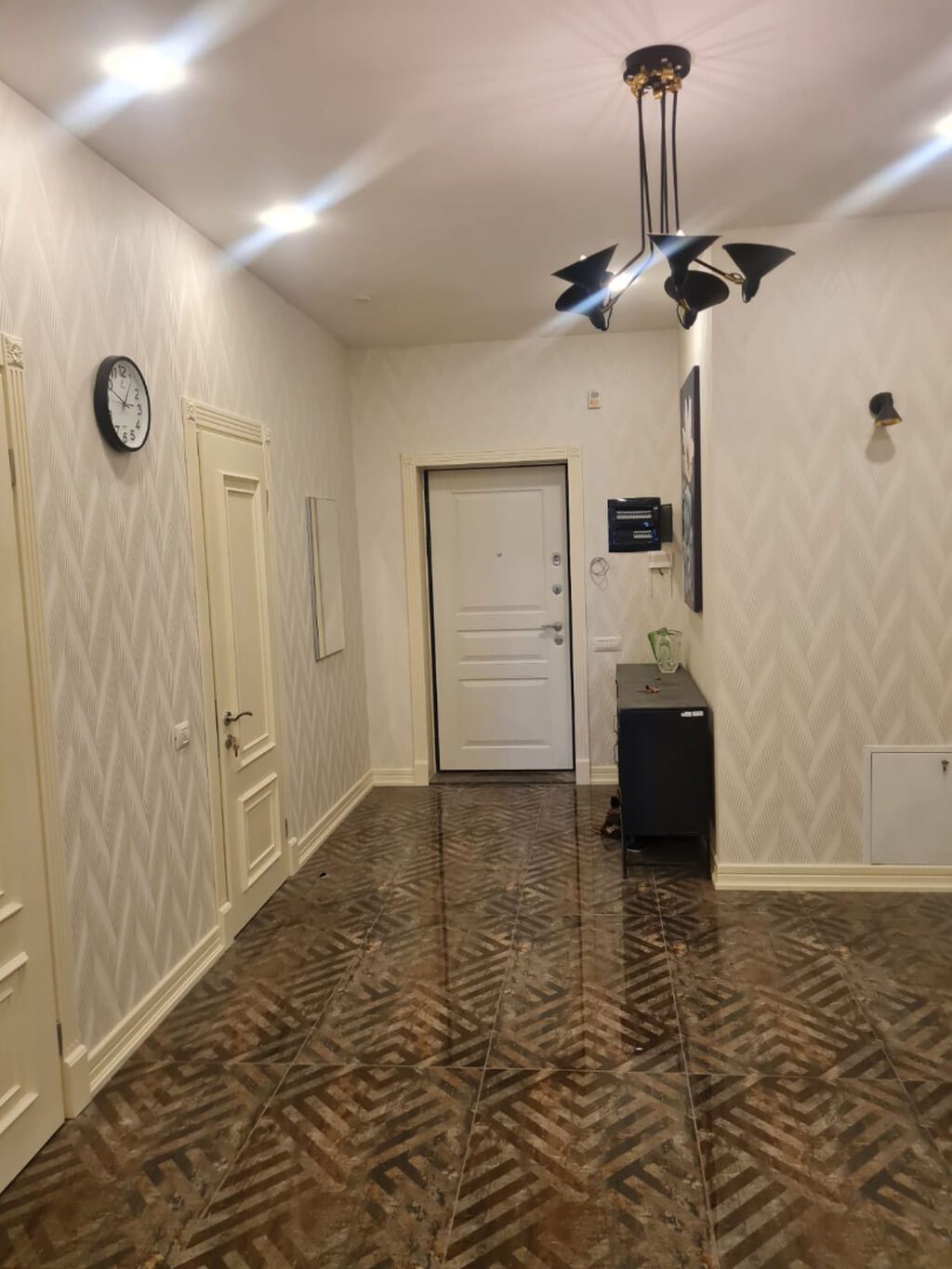 3 otaqlı, Yeni tikili, 137 kv. m