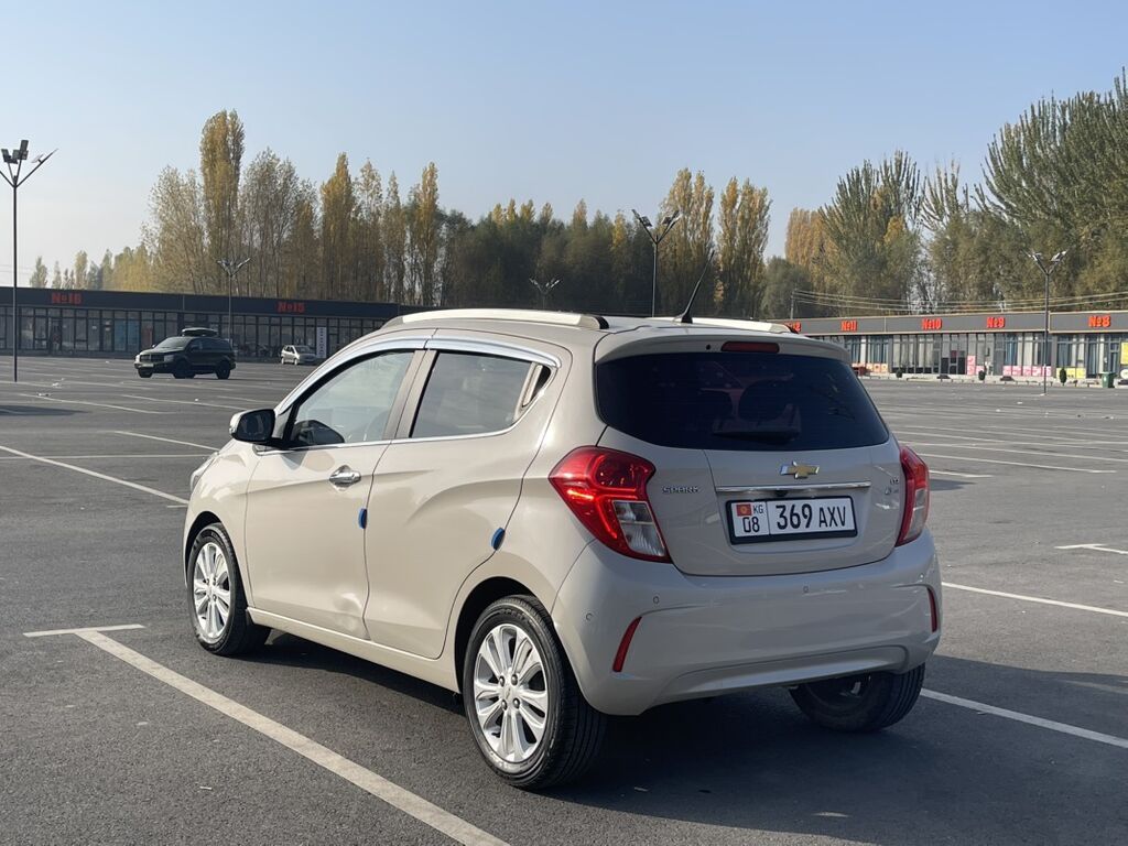 Chevrolet Spark: 2016 г., 1 л, Вариатор, Бензин, Хэтчбэк: фото 6