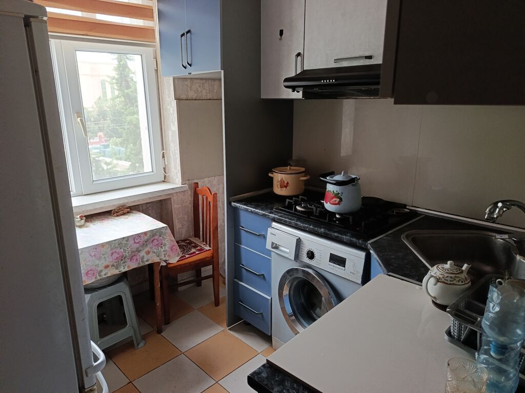 Bakı, Hövsan qəs., 2 otaqlı, Köhnə tikili, m. Əhmədli, 49 kv. m