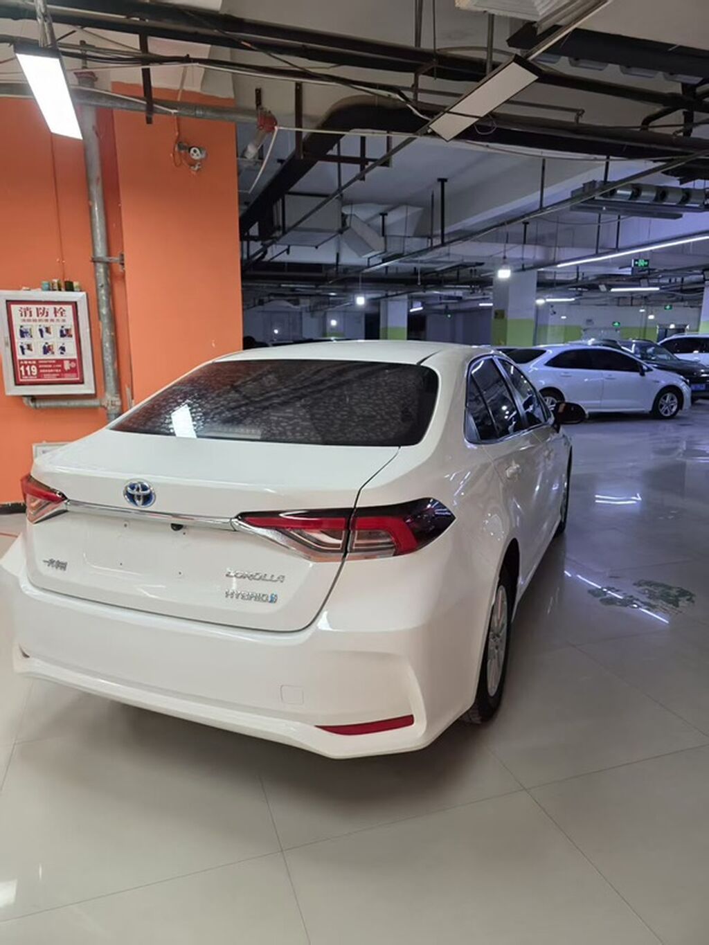 Toyota Corolla: 2021 г., 1.8 л, Вариатор, Гибрид, Седан: фото 5