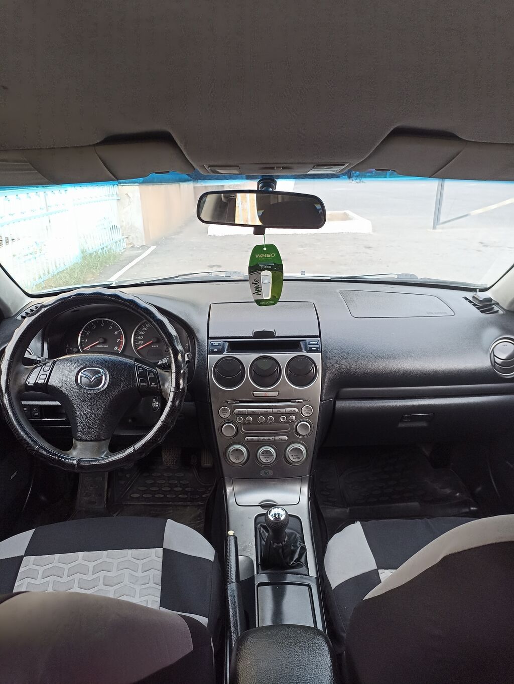 Mazda 6: 2004 г., Механика, Бензин, Седан: фото 6
