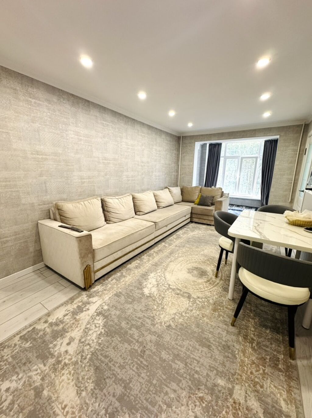 3 комнаты, 63 м², 104 серия, 3 этаж, Евроремонт: фото 1