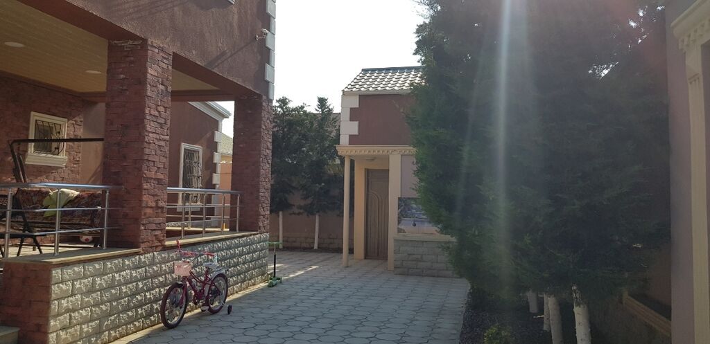 Bakı, Şüvəlan qəs., 220 kv. m, 7 otaqlı, Hovuzsuz, Qaz, Telefon, İşıq