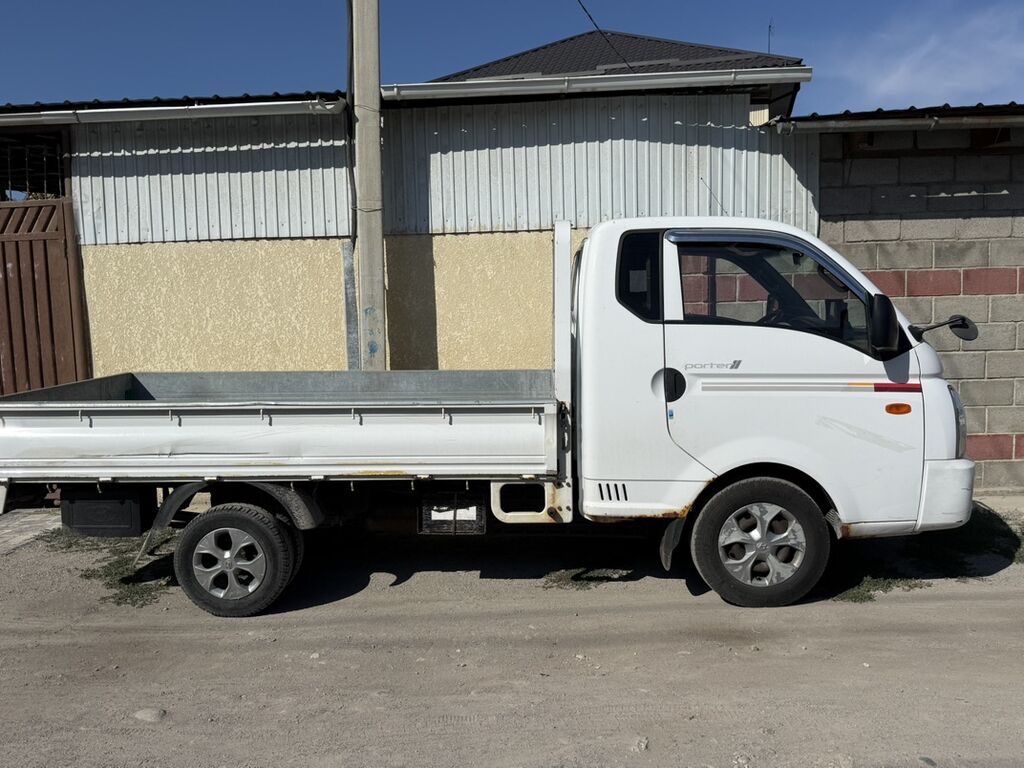 Hyundai Porter II — компактный бортовой грузовик - Тип: малотоннажный: фото 2