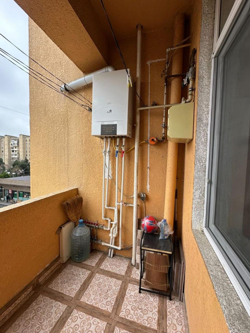 2 otaqlı, Yeni tikili, 60 kv. m