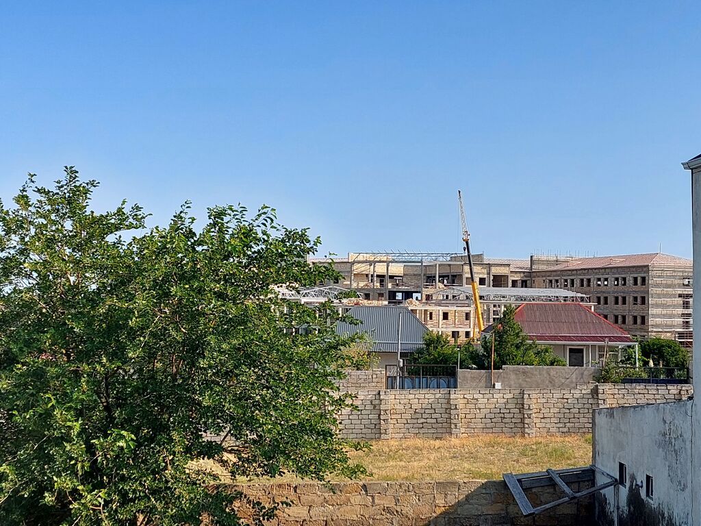 6 otaqlı, 140 kv. m, Kredit yoxdur, Yeni təmirli