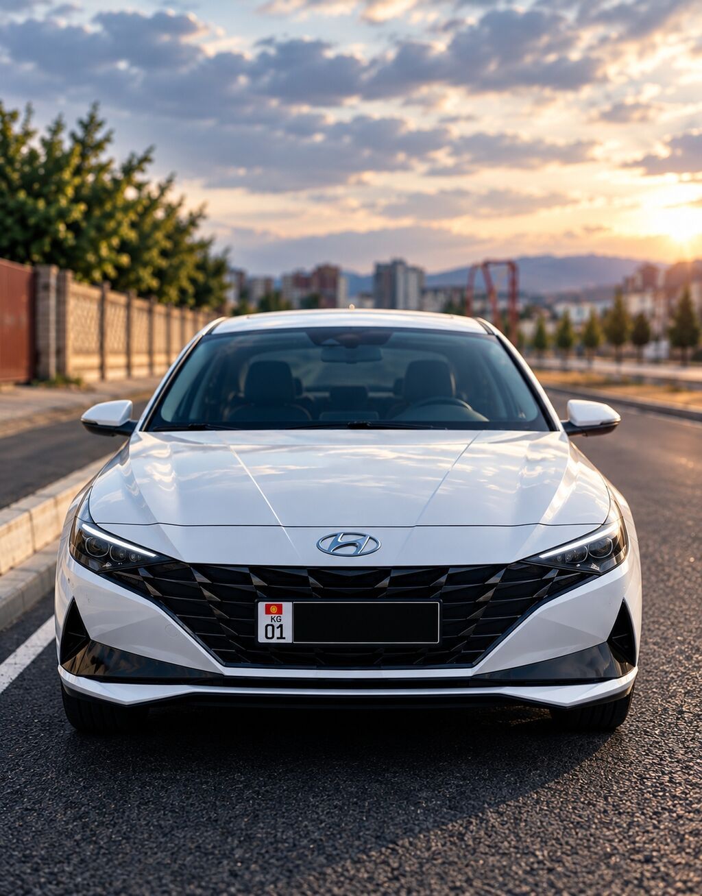 Hyundai Avante: 2021 г., 1.6 л, Автомат, Газ, Седан: фото 1