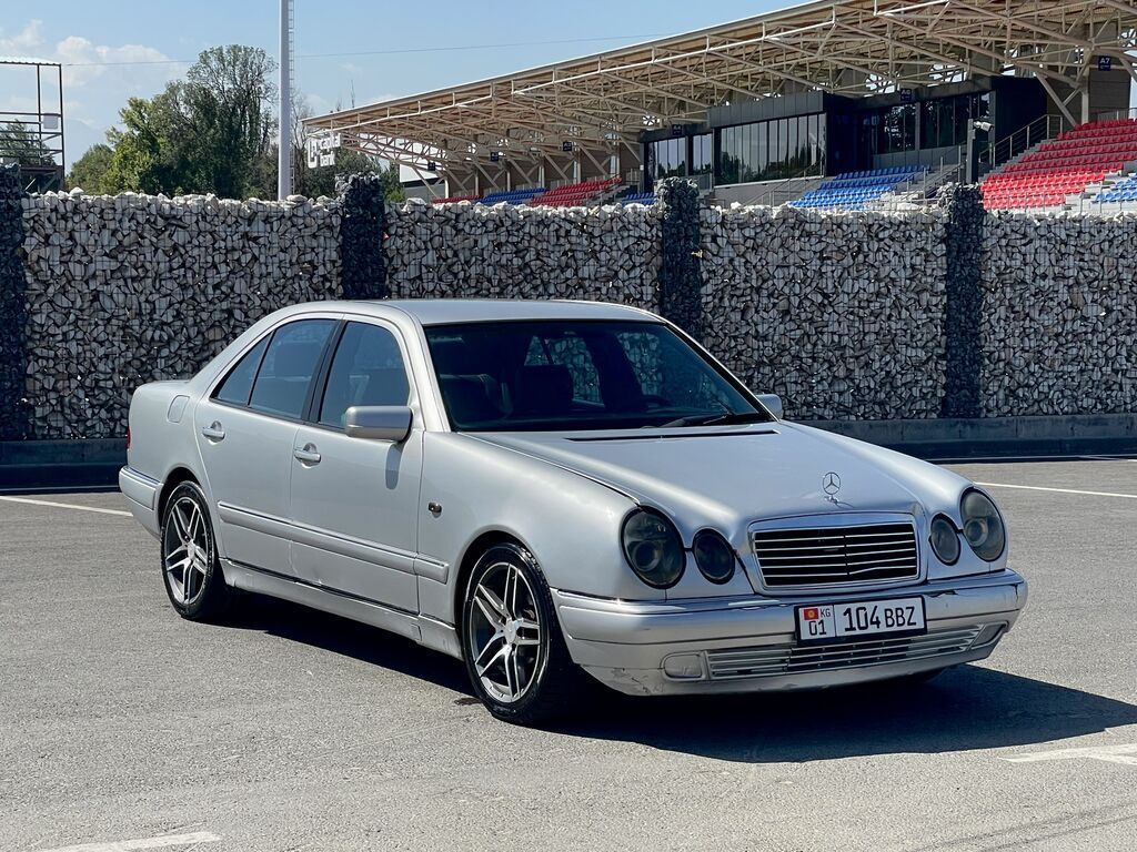 Mercedes-Benz E-Class: 1996 г., 2.9 л, Автомат, Дизель, Седан: фото 1