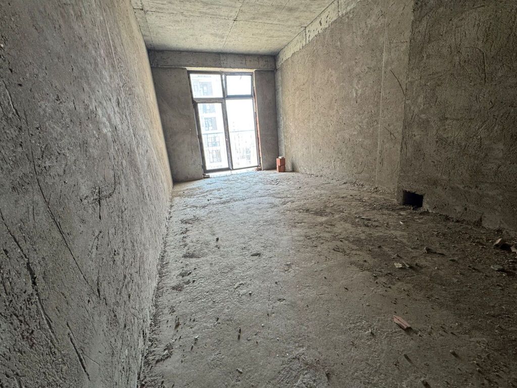 4 otaqlı, Yeni tikili, 167 kv. m