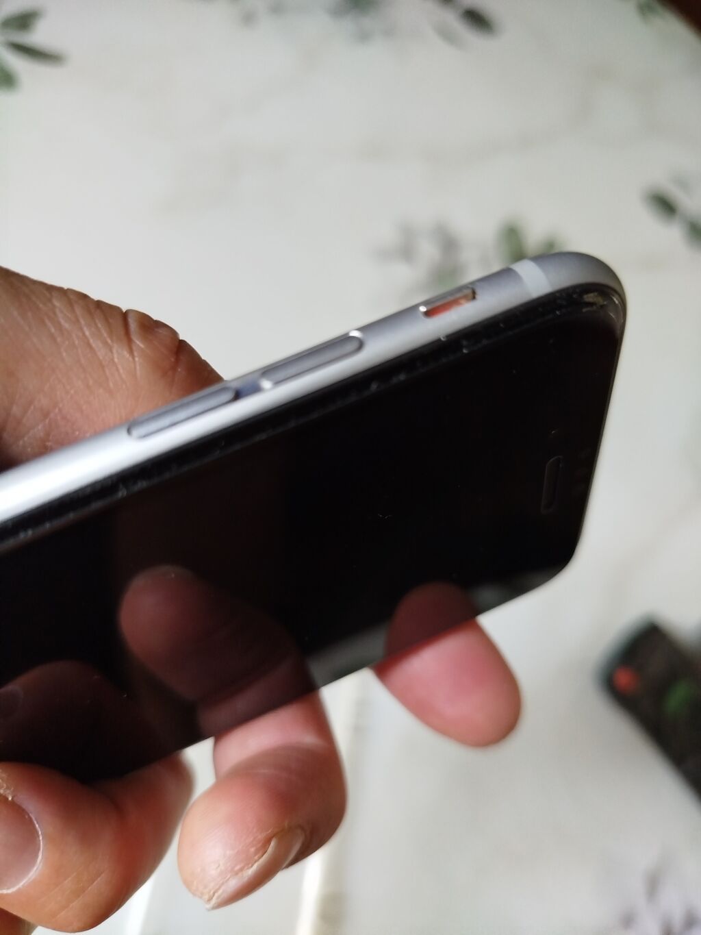 IPhone 6s, 32 ГБ, Space Gray. акб. 80%. Идеальное состояние, Все: фото 5
