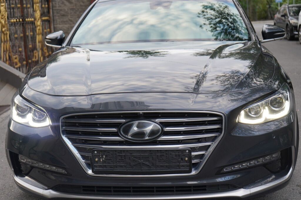 Hyundai Grandeur: 2019 г., 2.4 л, Автомат, Бензин, Седан: фото 2