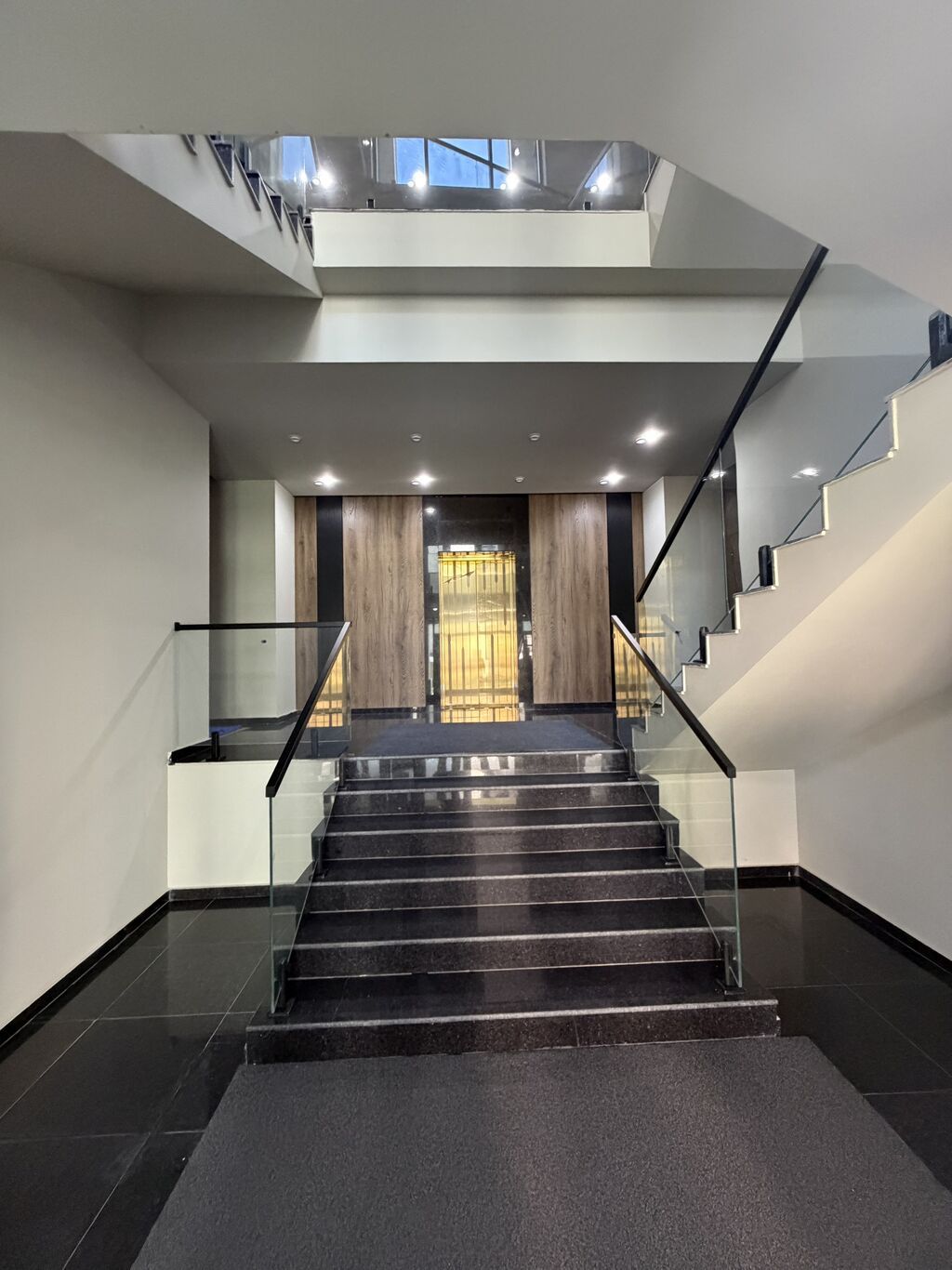 Продам 4-комн. квартиру 218 м², Асанбай, ПСО: фото 6