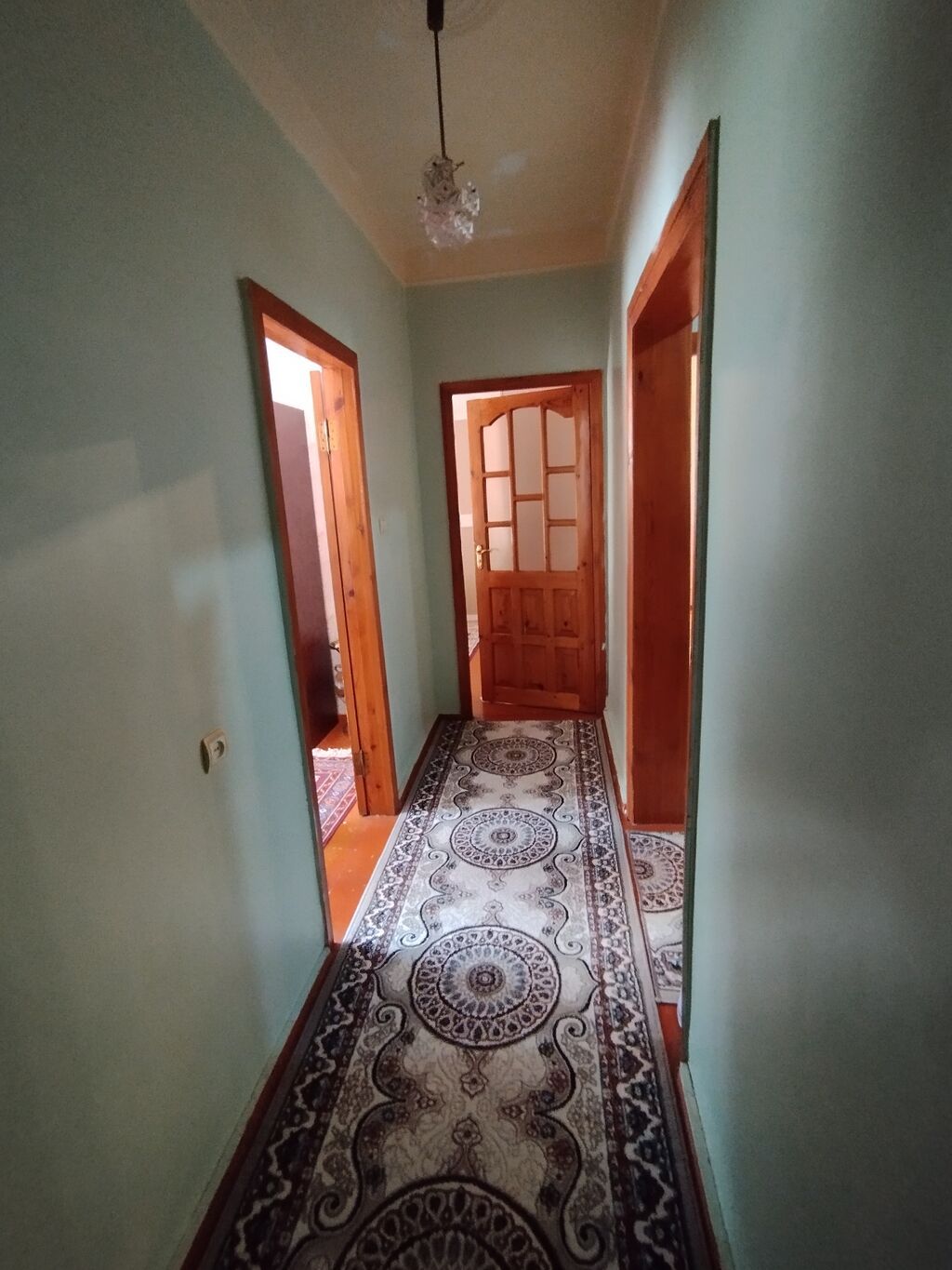 Saray, 3 otaqlı, Köhnə tikili, 67 kv. m