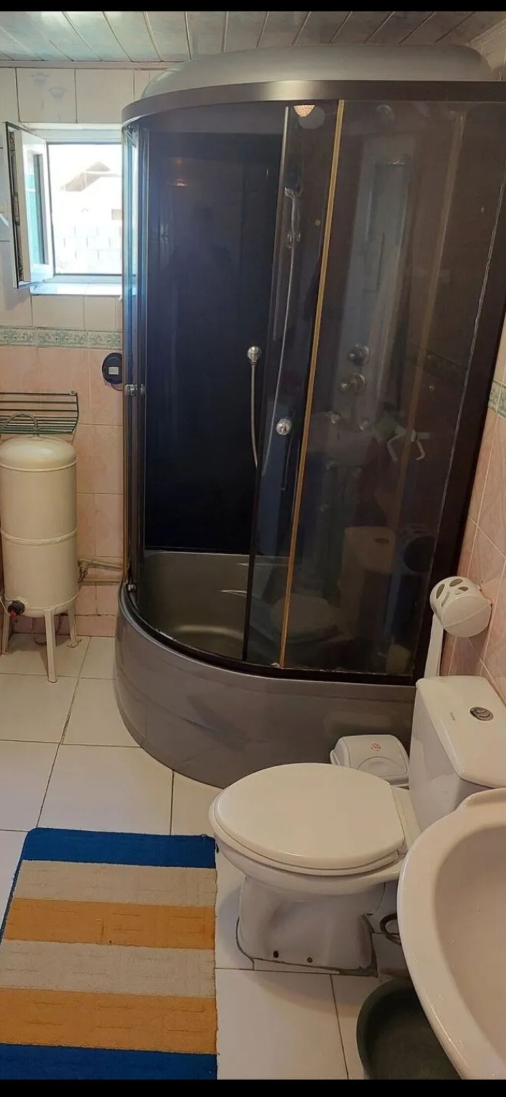65 м², 3 комнаты, Ак-Ордо 1 ж/м, Без подселения: фото 1