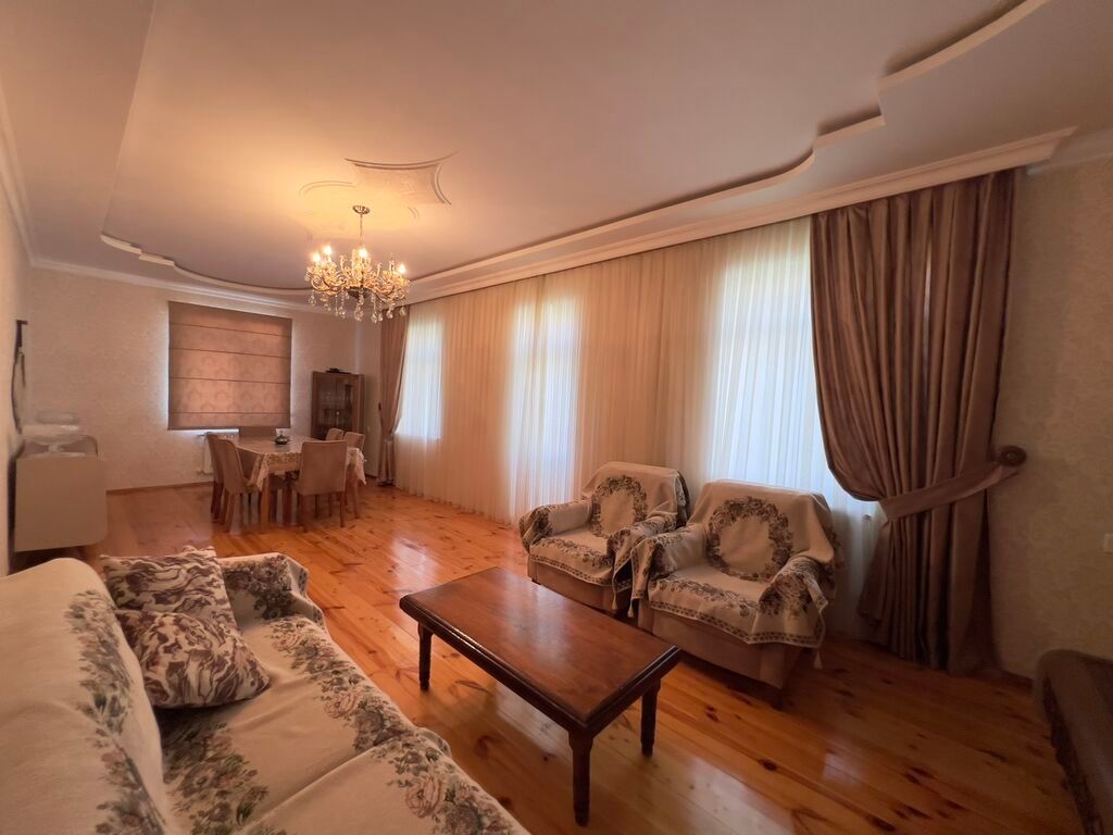 Xırdalan, 224 kv. m, 6 otaqlı, Kombi, Qaz, İşıq