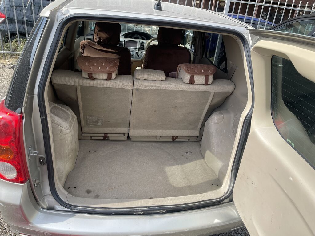 Toyota Raum: 2005 г., 1.5 л, Автомат, Бензин, Минивэн: фото 6
