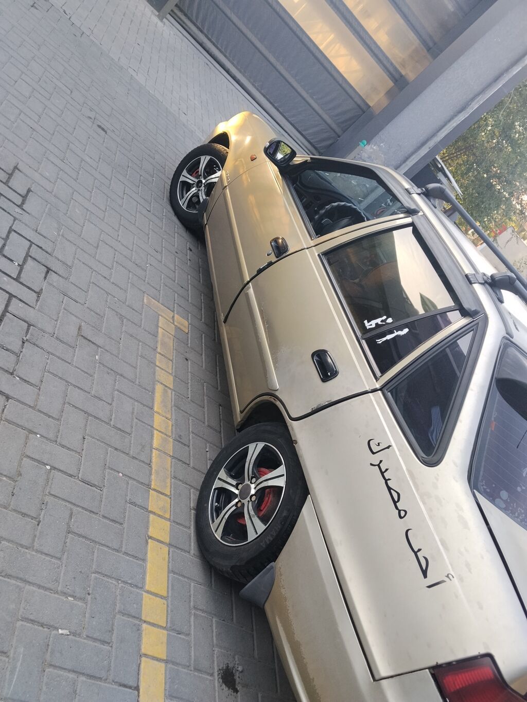Daewoo : 2011 г., 1.6 л, Механика, Седан: фото 1