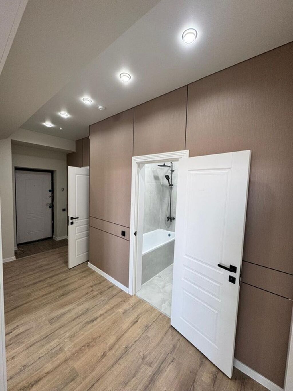2 комнаты, 63 м², Элитка, 14 этаж, Евроремонт — фото 3