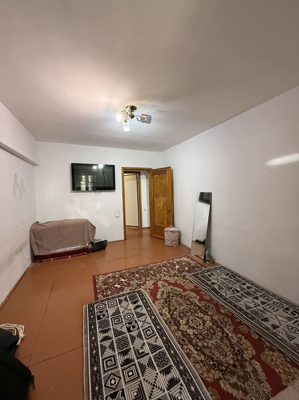 2 комнаты, 46 м², Золотой квадрат Индивидуалка, 1 этаж, Косметический ремонт: фото 5