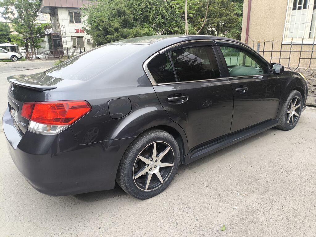 Subaru Legacy: 2011 г., 2.5 л, Механика, Бензин, Седан: фото 2