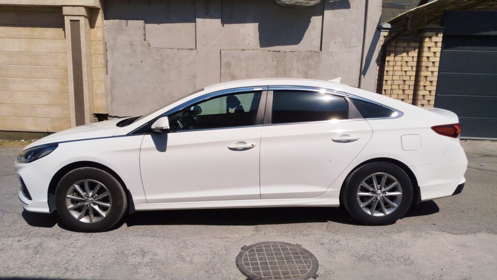 Hyundai Sonata, 2022 г., 2 л, автомат, газ, седан: фото 3