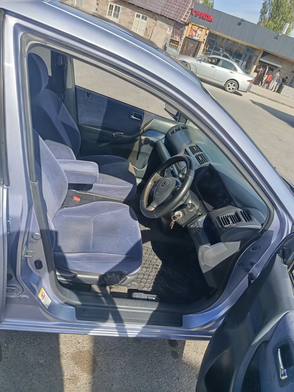 Honda Civic: 2002 г., 1.7 л, Механика, Бензин, Хэтчбэк: фото 7
