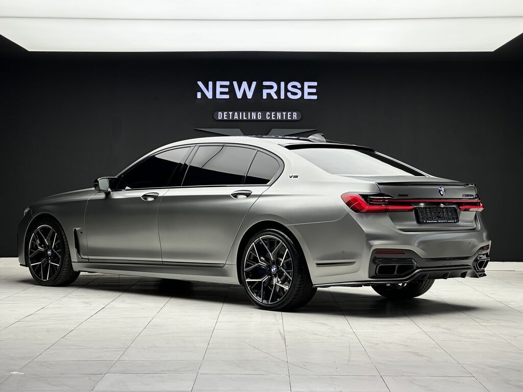 BMW 7 series: 2019 г., 6.6 л, Автомат, Бензин, Седан: фото 5