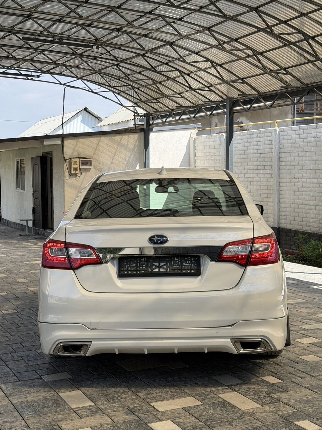 Subaru Legacy: 2017 г., 2.5 л, Вариатор, Бензин, Седан: фото 5