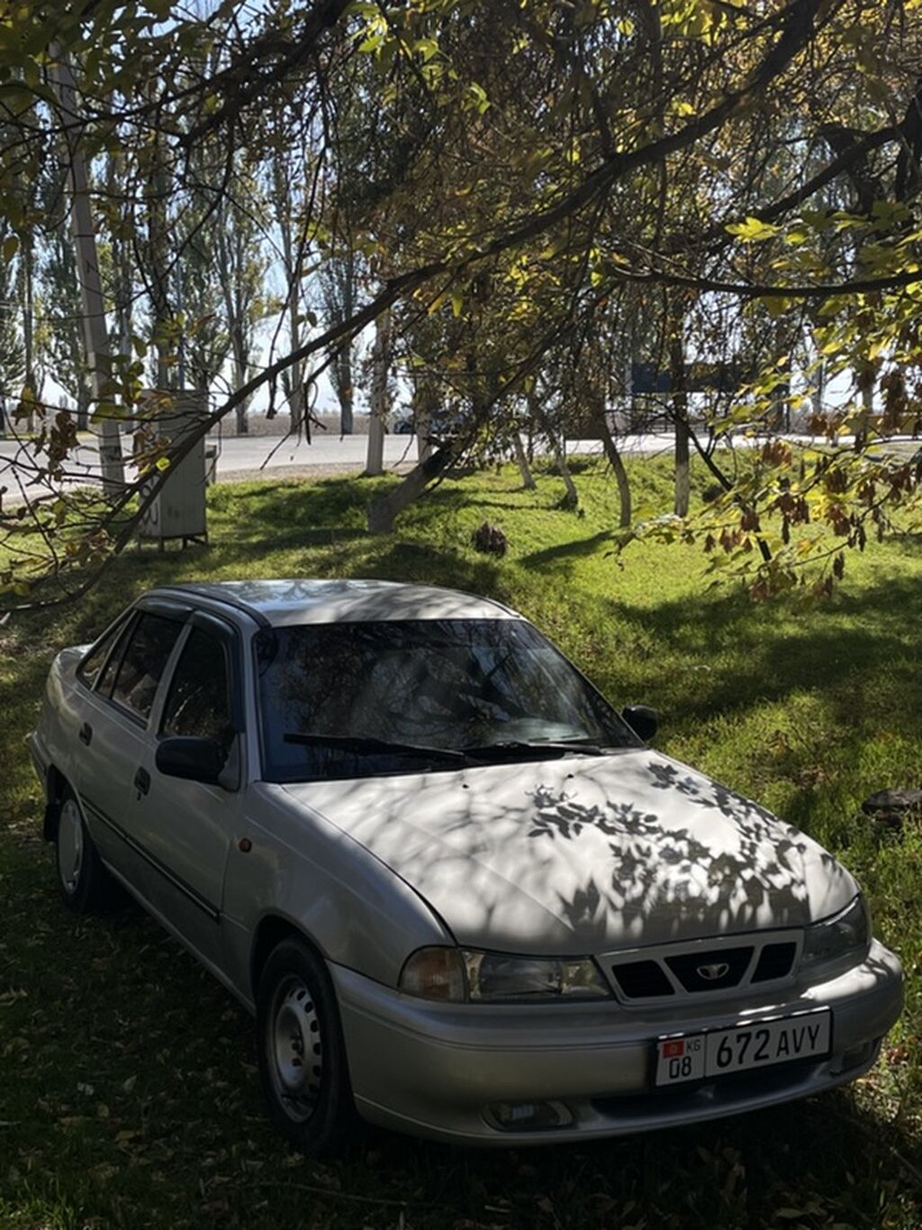 Daewoo Nexia: 2003 г., 1.5 л, Механика, Бензин, Седан: фото 2
