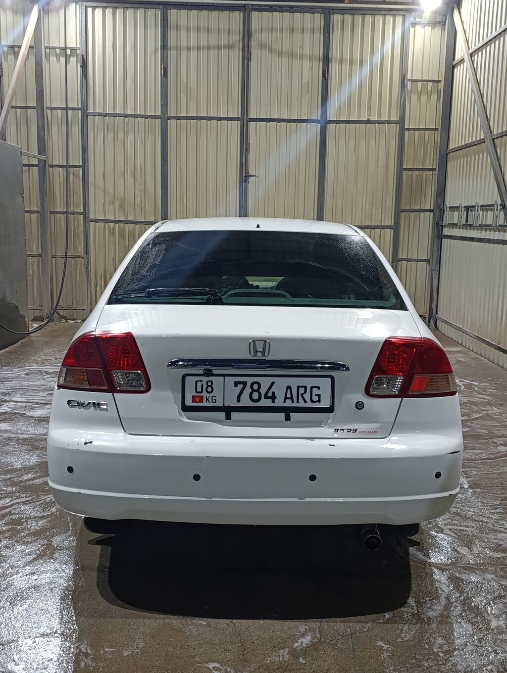 Honda Civic: 2003 г., 1.5 л, Автомат, Бензин, Седан: фото 2