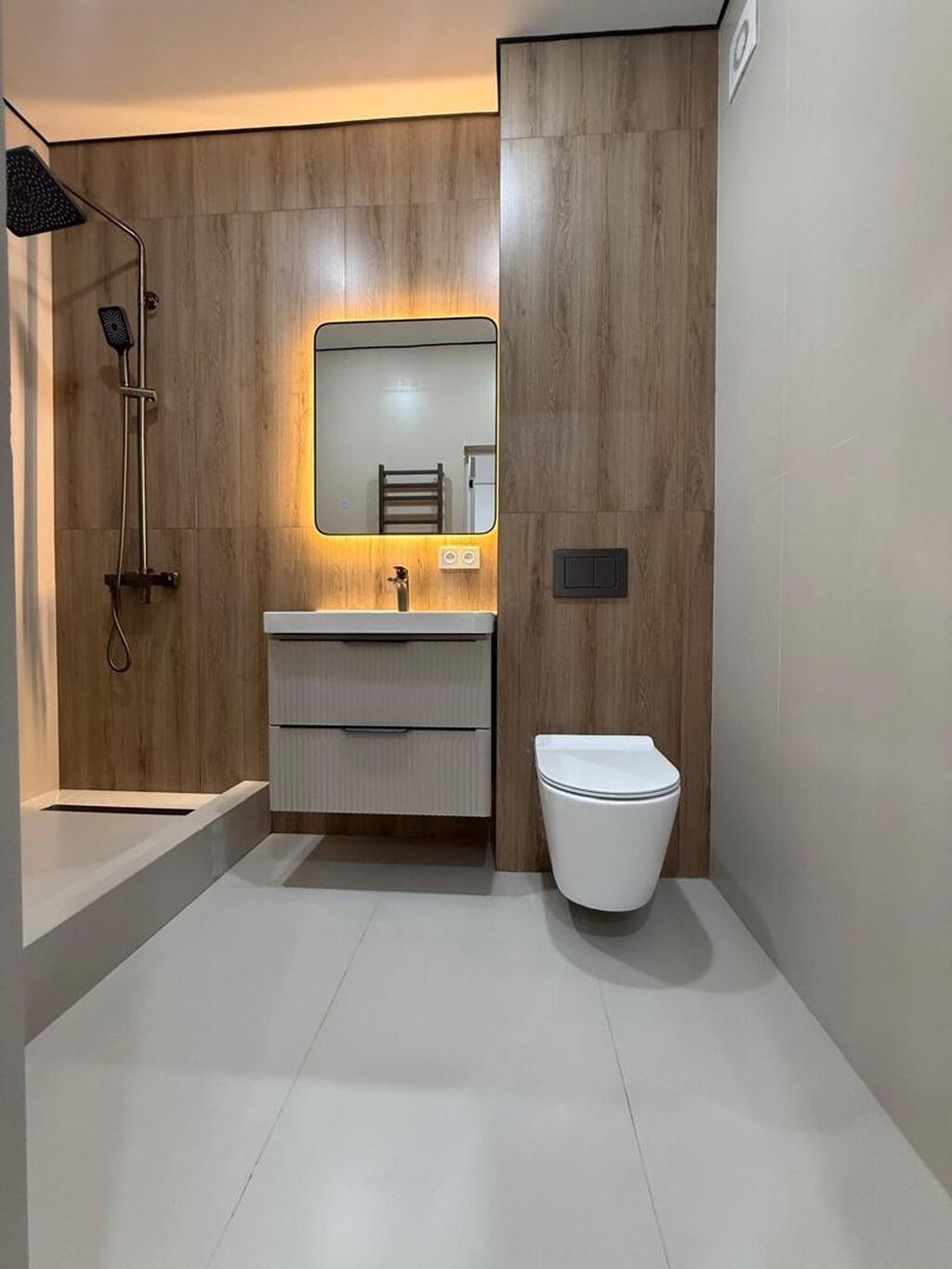 1 комната, 44 м², парк Фучика Элитка, 3 этаж, Дизайнерский ремонт: фото 3