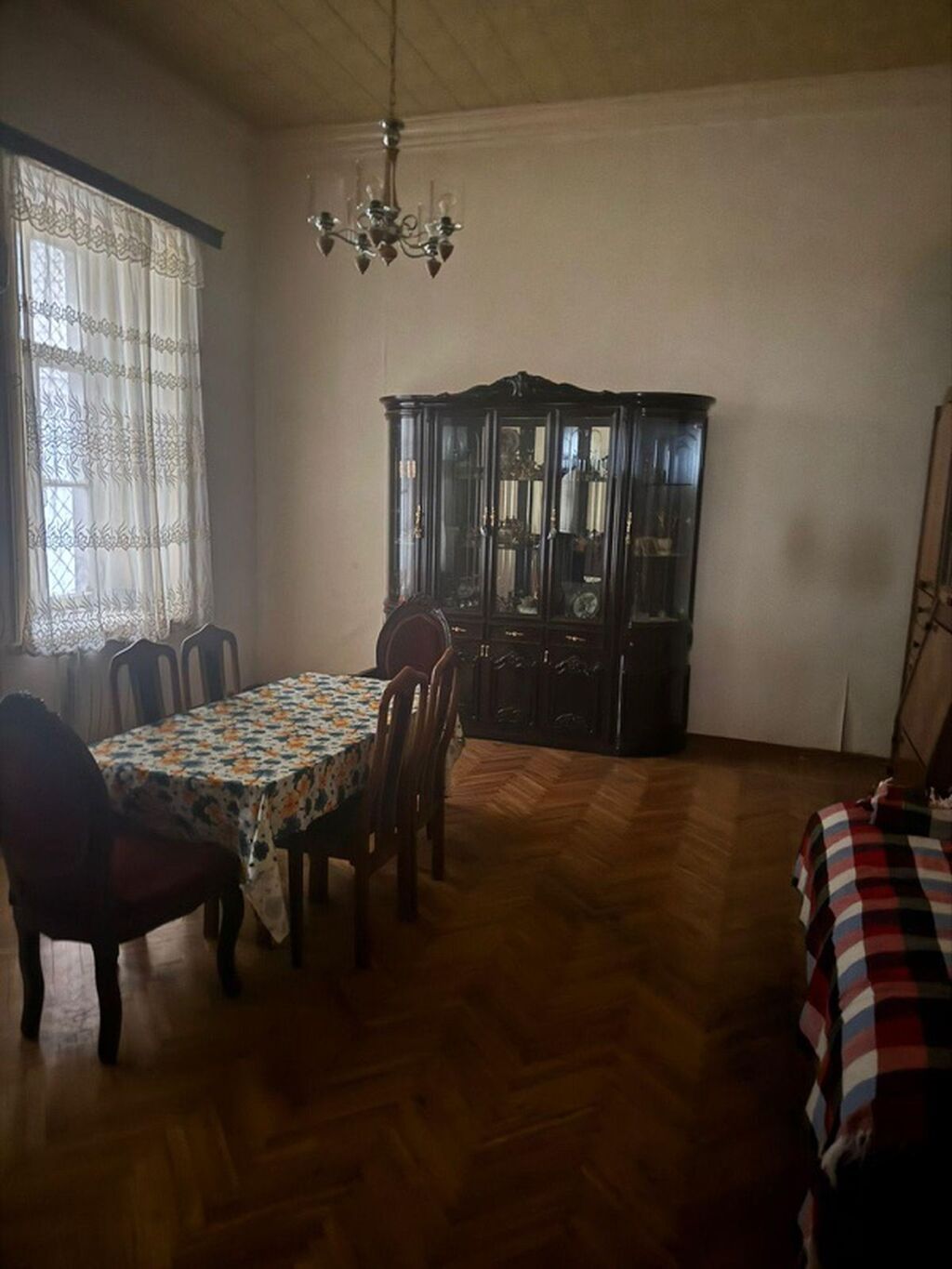Bakı, 3 otaqlı, Köhnə tikili, m. Sahil, 51 kv. m