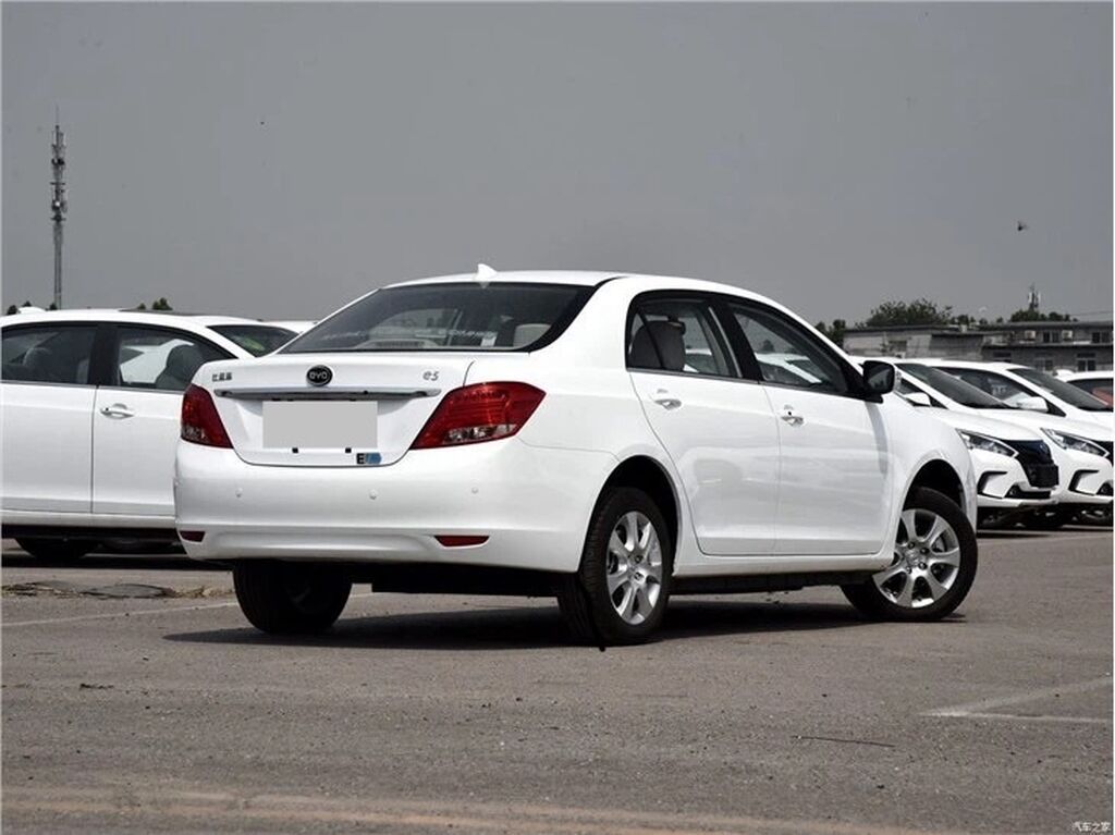 Сдается в аренду под такси BYD e5 Фит, Хонда, кия к5, соната: фото 3