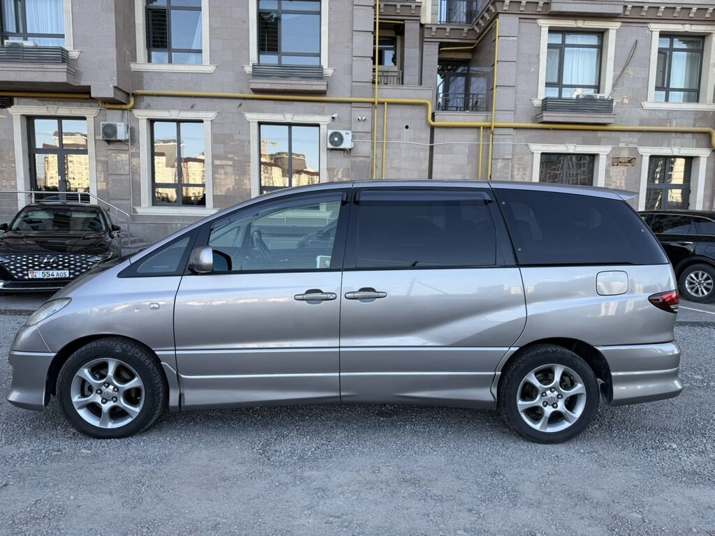 Toyota Estima: 2004 г., 3 л, Автомат, Бензин, Минивэн: фото 6