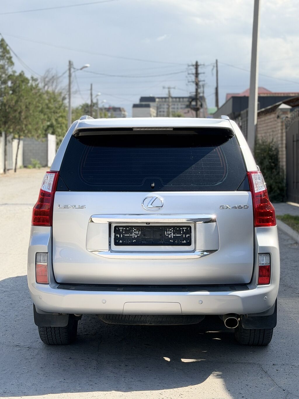 Lexus GX: 2010 г., 4.6 л, Автомат, Бензин, Внедорожник: фото 6